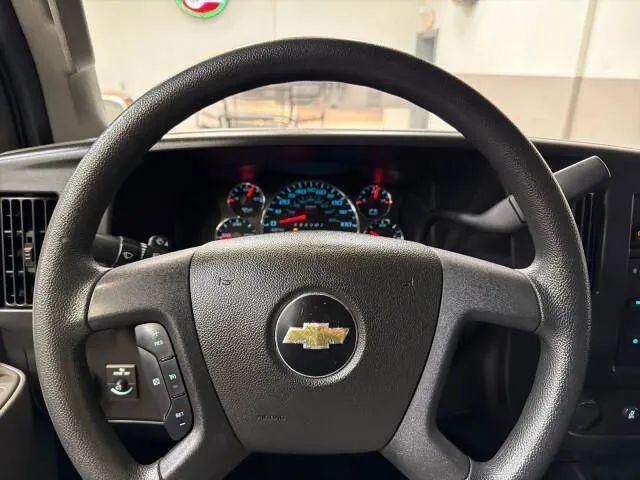2022 Chevrolet Express Cargo Van RWD 2500 Regular Wheelbase WT
