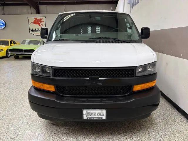 2022 Chevrolet Express Cargo Van RWD 2500 Regular Wheelbase WT