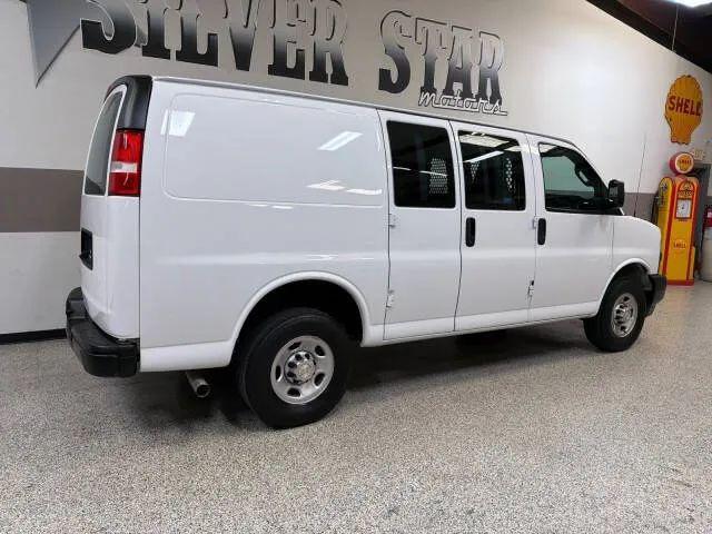 2022 Chevrolet Express Cargo Van RWD 2500 Regular Wheelbase WT