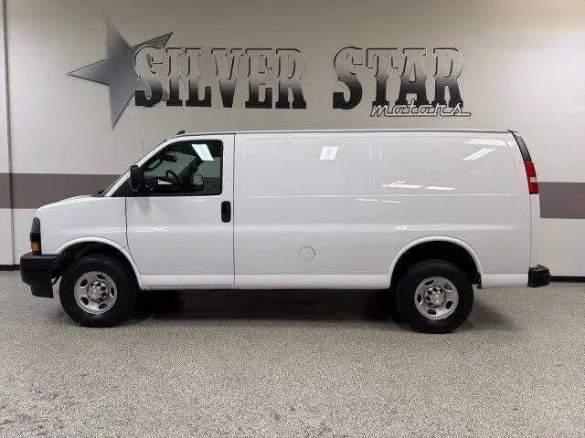 2022 Chevrolet Express Cargo Van RWD 2500 Regular Wheelbase WT for sale in Midlothian, TX