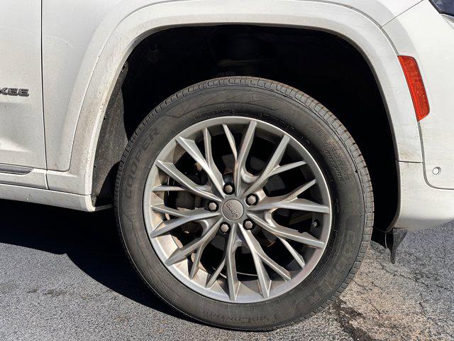 2022 Jeep Grand Cherokee Summit 4x4