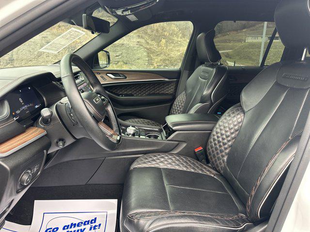 2022 Jeep Grand Cherokee Summit 4x4