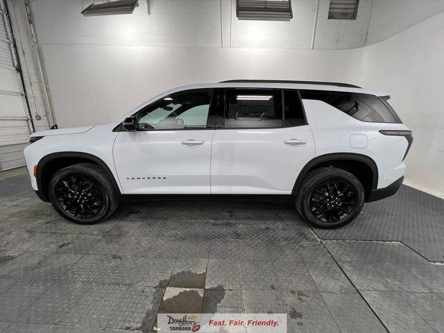 2026 Chevrolet Traverse FWD LT
