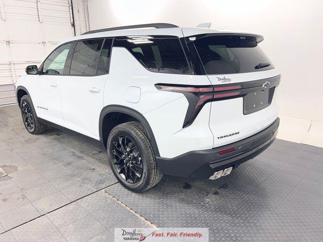 2026 Chevrolet Traverse FWD LT