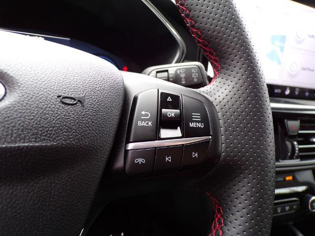 2023 Ford Escape ST-Line Elite