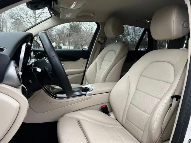 2022 Mercedes-Benz GLC SUV