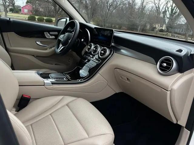 2022 Mercedes-Benz GLC SUV