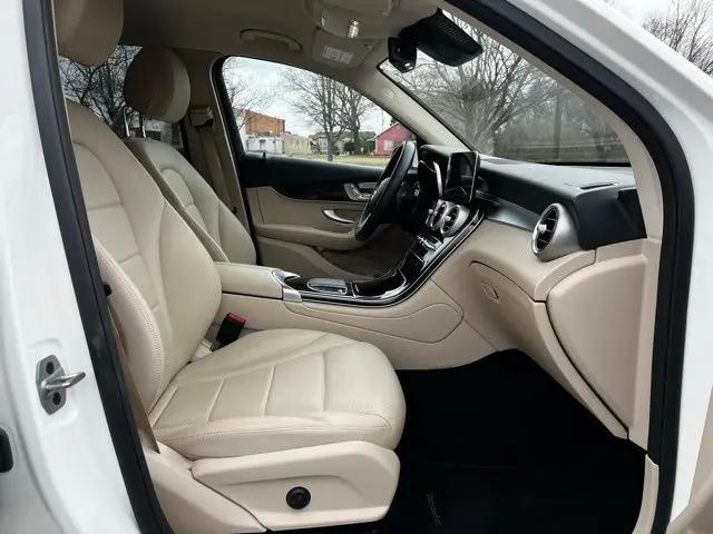 2022 Mercedes-Benz GLC SUV
