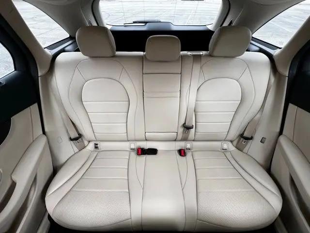 2022 Mercedes-Benz GLC SUV