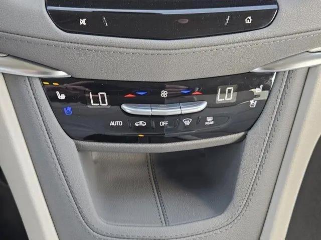2026 Cadillac XT5 Premium Luxury FWD
