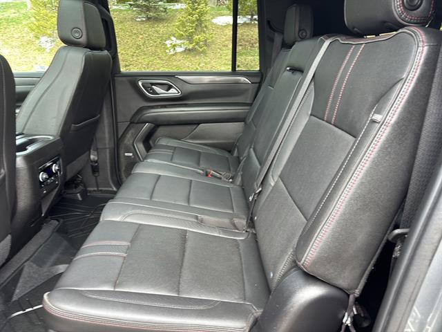 2022 Chevrolet Suburban 4WD RST