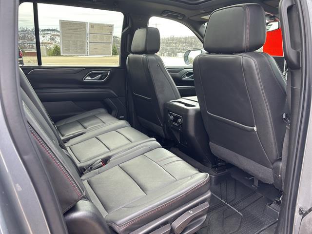 2022 Chevrolet Suburban 4WD RST
