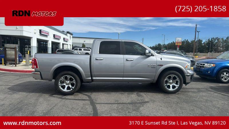 2019 Ram 1500 Classic Laramie Crew Cab 4x2 5'7" Box