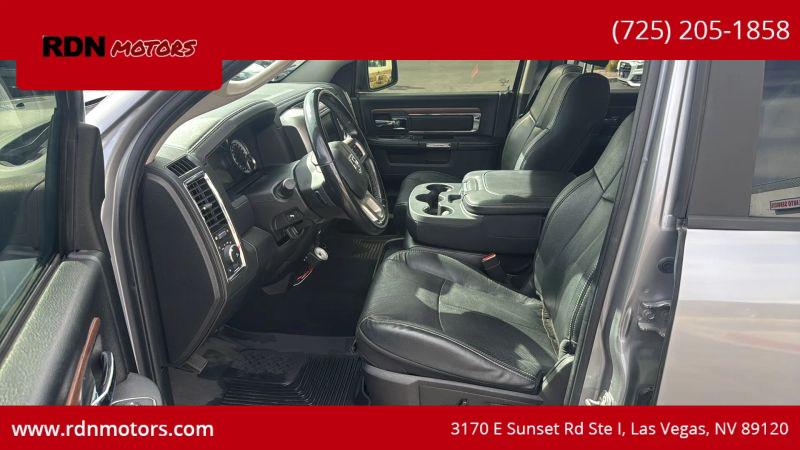 2019 Ram 1500 Classic Laramie Crew Cab 4x2 5'7" Box