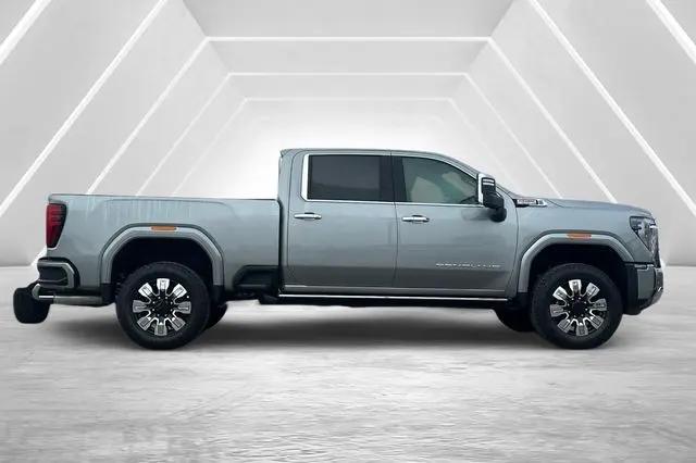 2026 GMC Sierra 2500HD Crew Cab, Standard Bed, Denali, 4WD
