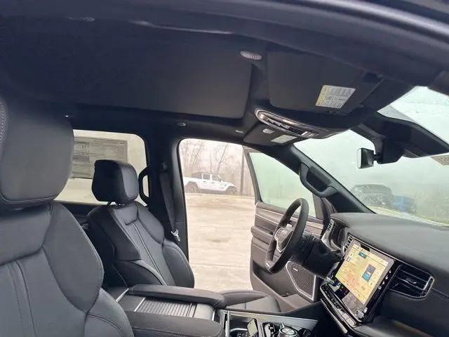 2026 Jeep Grand Wagoneer Upland 4x4