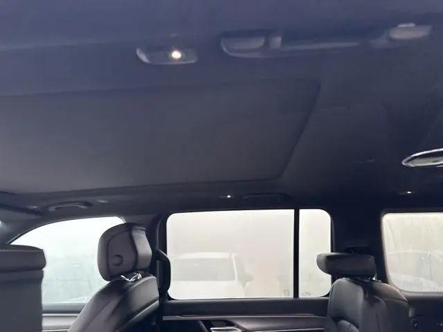 2026 Jeep Grand Wagoneer Upland 4x4