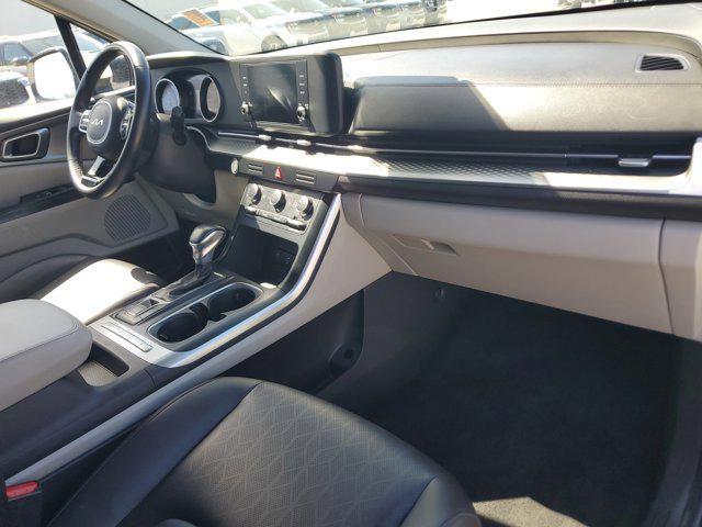 2023 Kia Carnival MPV LX Seat Package