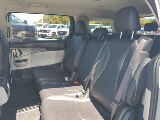 2023 Kia Carnival MPV LX Seat Package