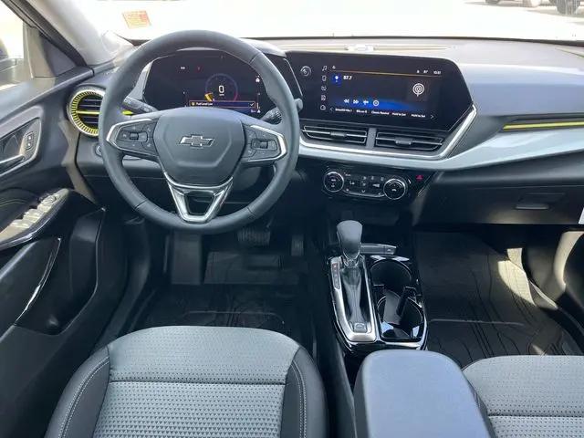 2026 Chevrolet Trax FWD LT