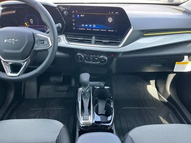 2026 Chevrolet Trax FWD LT