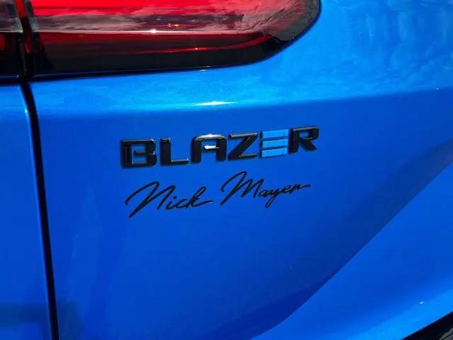 2025 Chevrolet V Blazer RS RWD