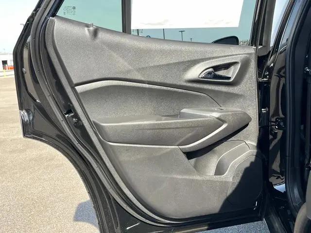 2026 Chevrolet Trax FWD LT