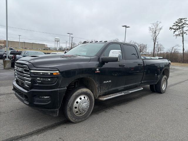 2025 Ram 3500 Laramie Crew Cab 4x4 8' Box