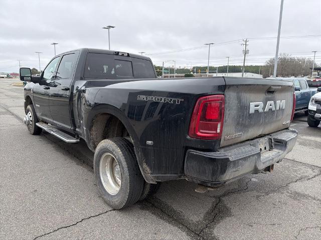 2025 Ram 3500 Laramie Crew Cab 4x4 8' Box
