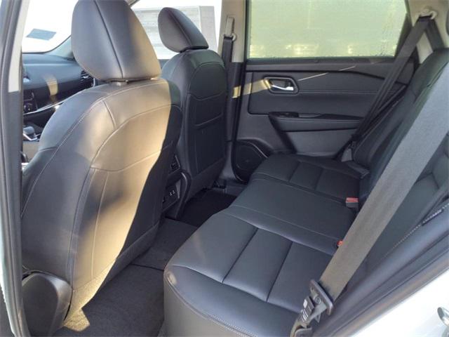 2025 Nissan Rogue SL FWD