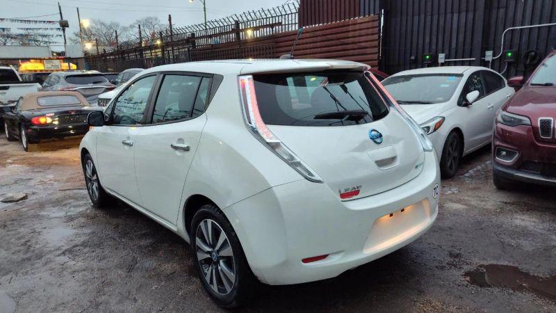 2013 Nissan LEAF SL