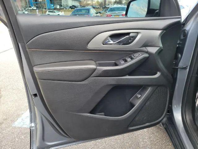 2020 Chevrolet Traverse FWD LT Cloth