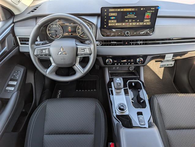2026 Mitsubishi Outlander ES 1.5T 2WD