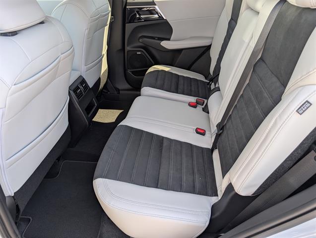 2026 Mitsubishi Outlander SE 1.5T 2WD