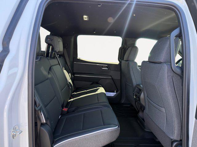 2026 GMC Sierra Standard Range Elevation