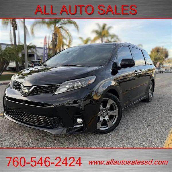 2018 Toyota Sienna SE 8 Passenger for sale in Escondido, CA