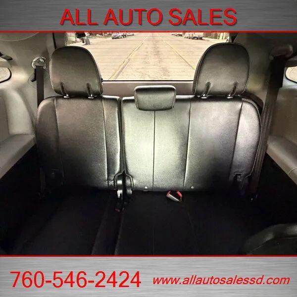 2018 Toyota Sienna SE 8 Passenger
