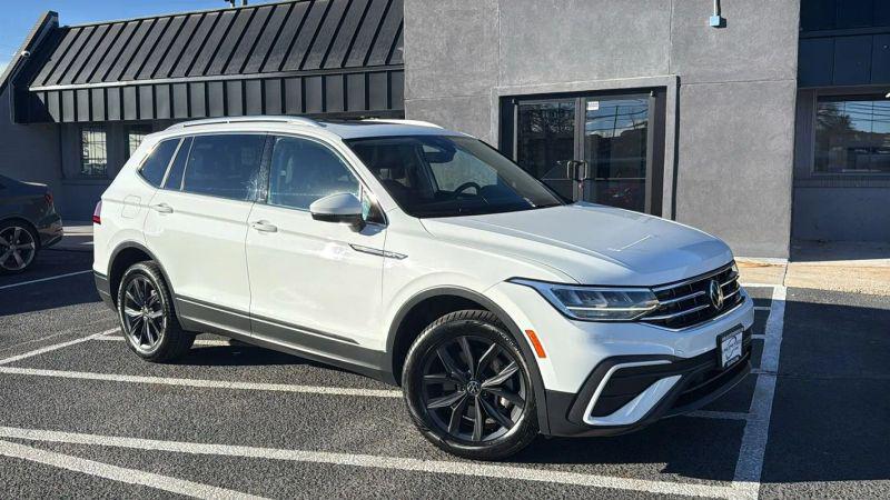 2022 Volkswagen Tiguan 2.0T SE for sale in Denver, CO