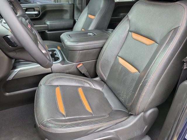 2022 GMC Sierra 2500HD 4WD Crew Cab Standard Bed AT4