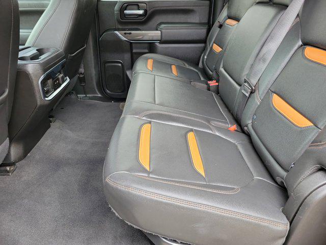 2022 GMC Sierra 2500HD 4WD Crew Cab Standard Bed AT4