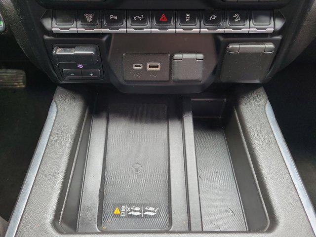 2022 GMC Sierra 2500HD 4WD Crew Cab Standard Bed AT4