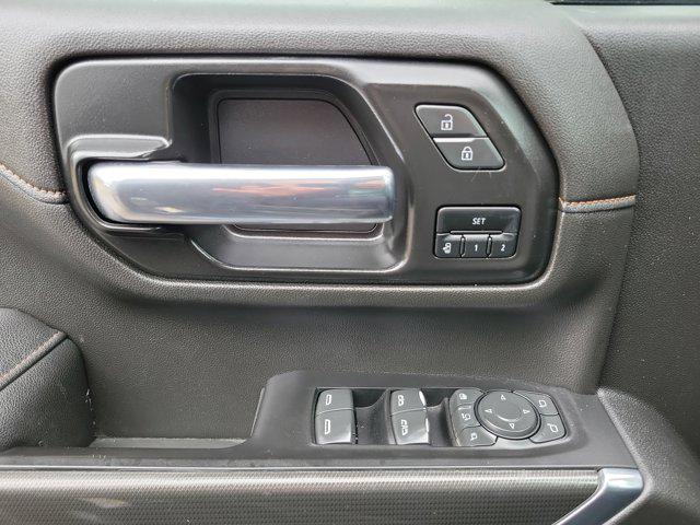 2022 GMC Sierra 2500HD 4WD Crew Cab Standard Bed AT4