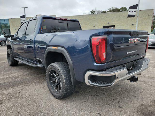 2022 GMC Sierra 2500HD 4WD Crew Cab Standard Bed AT4