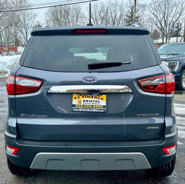 2020 Ford EcoSport Titanium