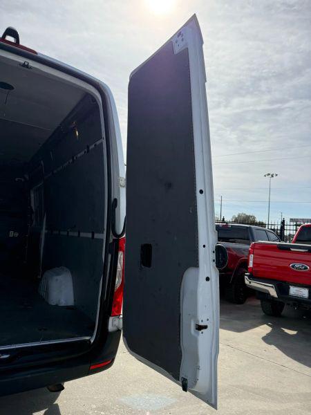 2021 Mercedes-Benz Sprinter 2500 High Roof I4