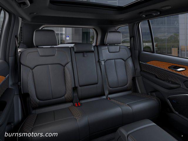 2026 Jeep Grand Cherokee Summit 4x4