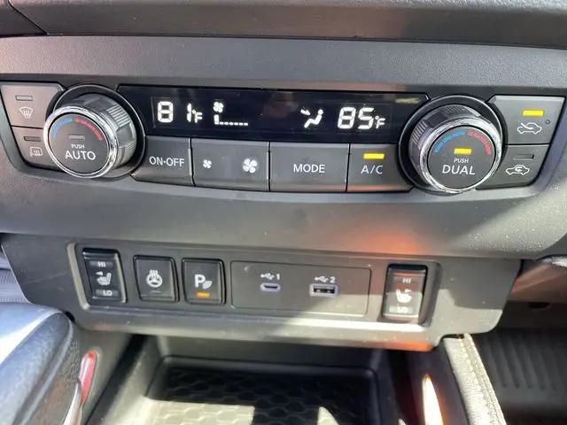2023 Nissan Frontier Crew Cab PRO-4X 4x4