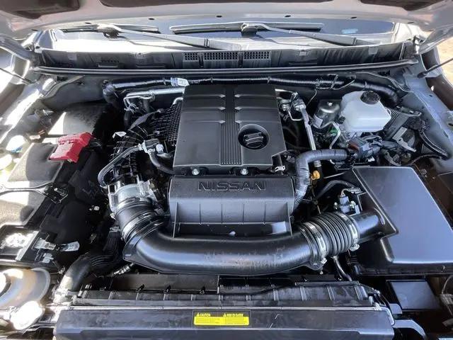 2023 Nissan Frontier Crew Cab PRO-4X 4x4