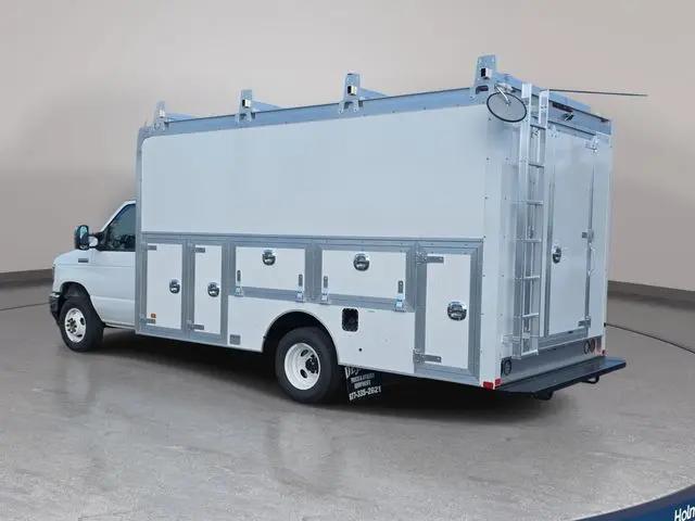 2026 Ford E-350 Cutaway E-Series Cutaway