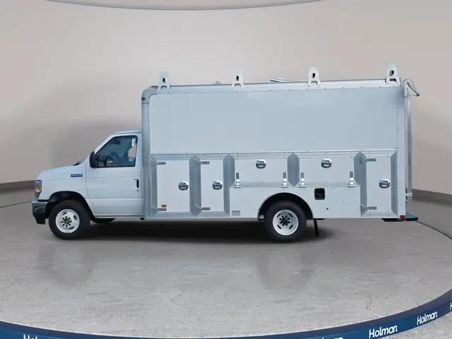 2026 Ford E-350 Cutaway E-Series Cutaway